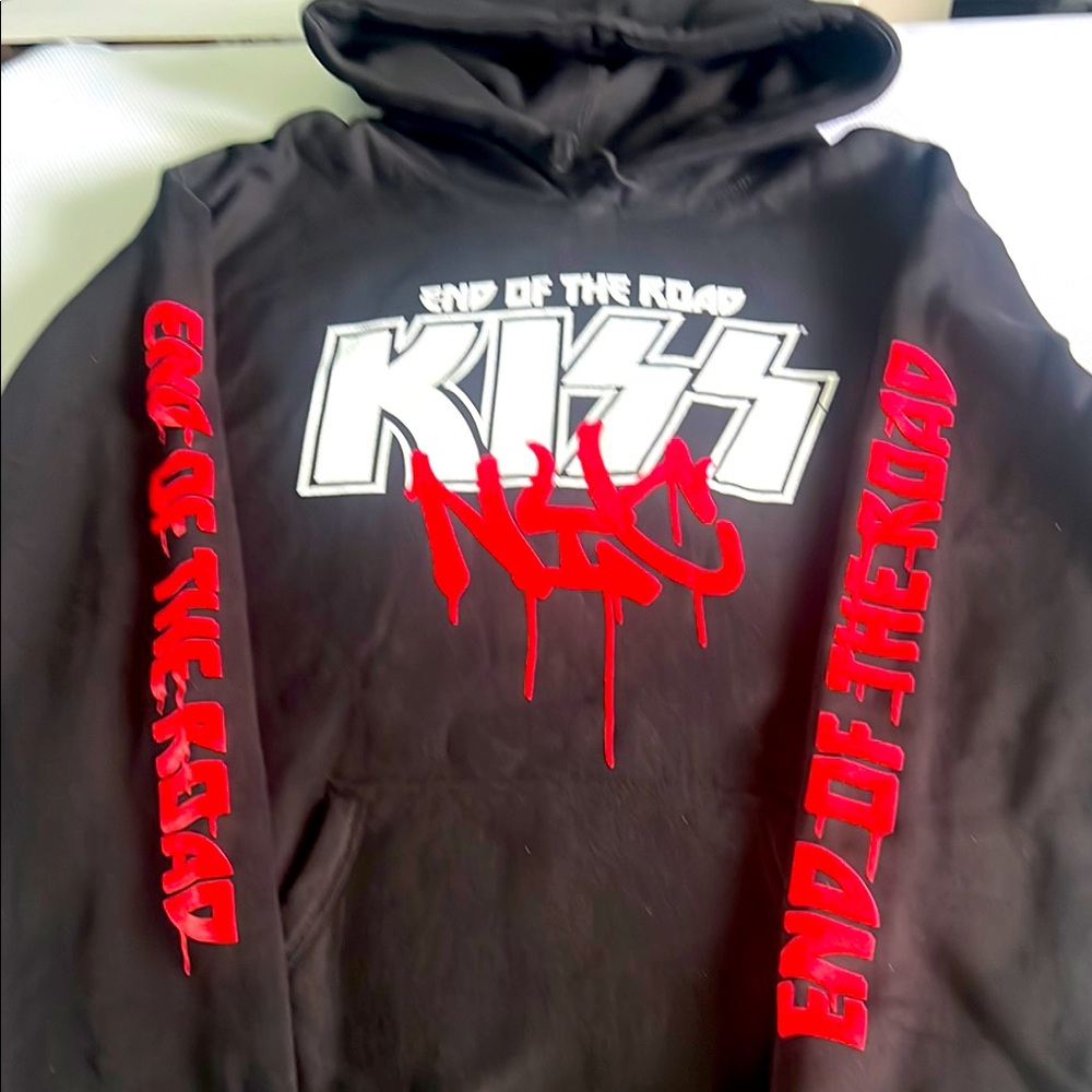 Kiss End of the Road Black Hoodie. XL